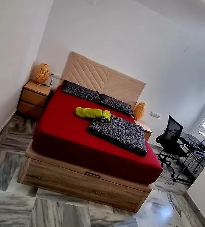 Luxury Flat - Calle Victoria - Centro Apartment